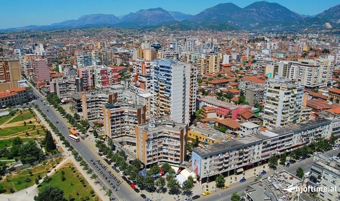 Ambient biznesi me qera - 9 Katshet (VR111)