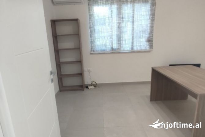  Apartament 2+1 me Qera - Myslym Shyri (VR004)
