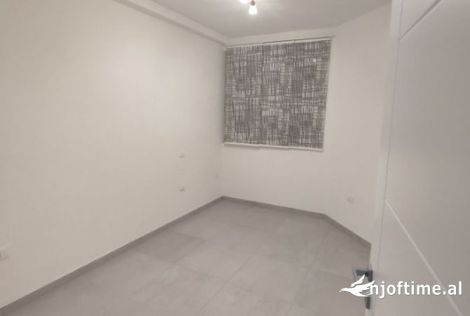  Apartament 2+1 me Qera - Myslym Shyri (VR004)