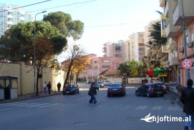 Super Apartement 1+1 me qera -  Rr.Elbasanit(VR004)