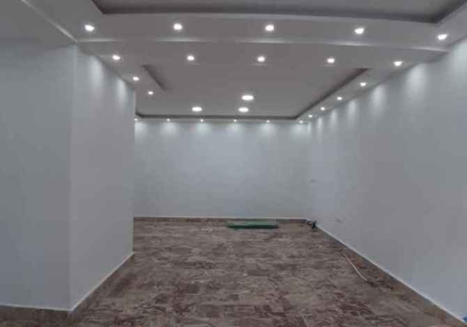 Ambiente Commerciale in Affitto a Tirana - 35,000 Leke