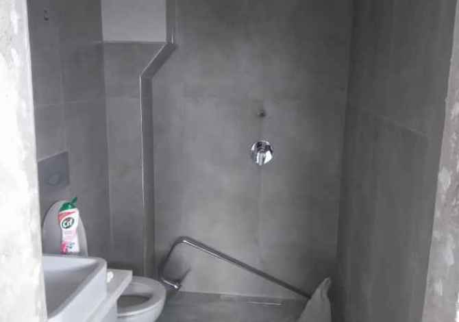 Ambiente Commerciale in Affitto a Tirana - 350 Euro