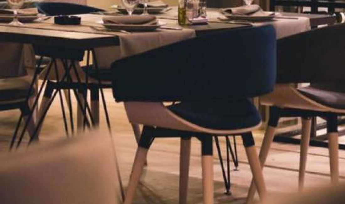 Mobileri “Erald” sh.p.k ofron prodhimin dhe tregtimin e mobilieve prej druri dhe materialeve ndihmese