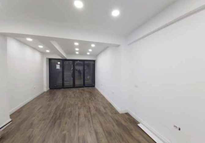 Business Property in Sale in Tirana - 40,900 Euro