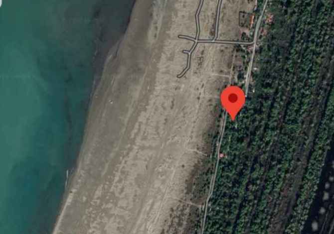 Truall ose Toke ne Tirane - 10,000 Euro