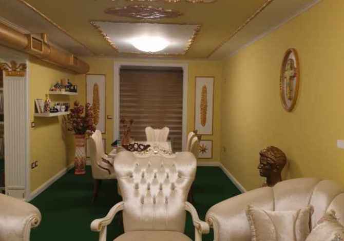 SHITET AMBJENT PER ZYRA NE BLLOK!