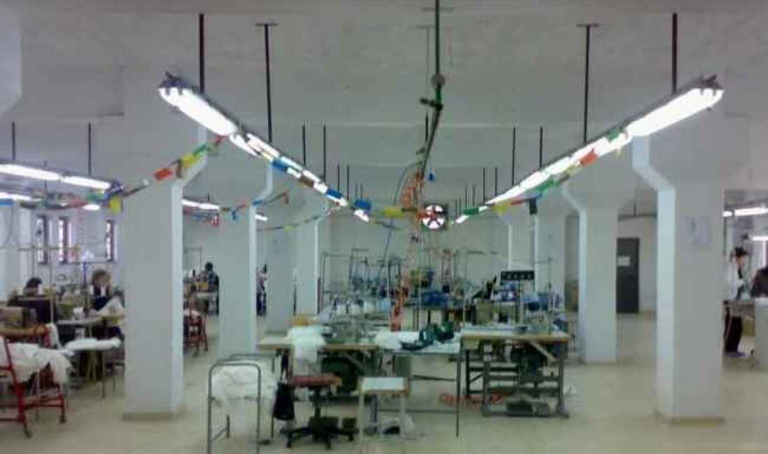 Qera,Magazine,Siri Kodra,TiranePRI15352