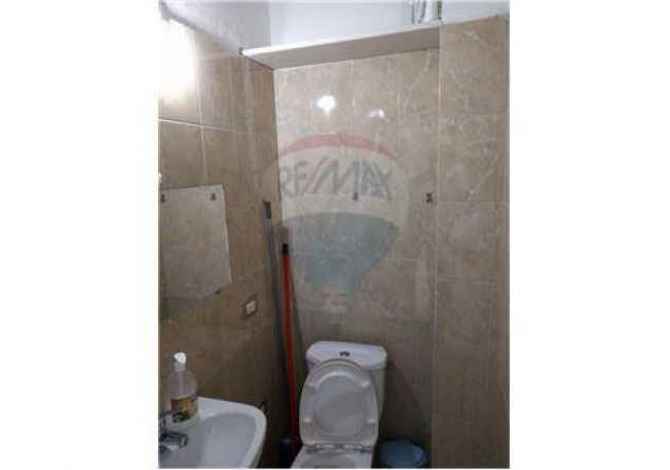 SHITET AMBIENT KOMERCIAL 40M2 TEK PEDIATRIA