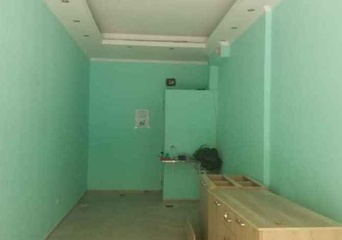 Ambiente Commerciale in Affitto a Tirana - 27,000 Leke