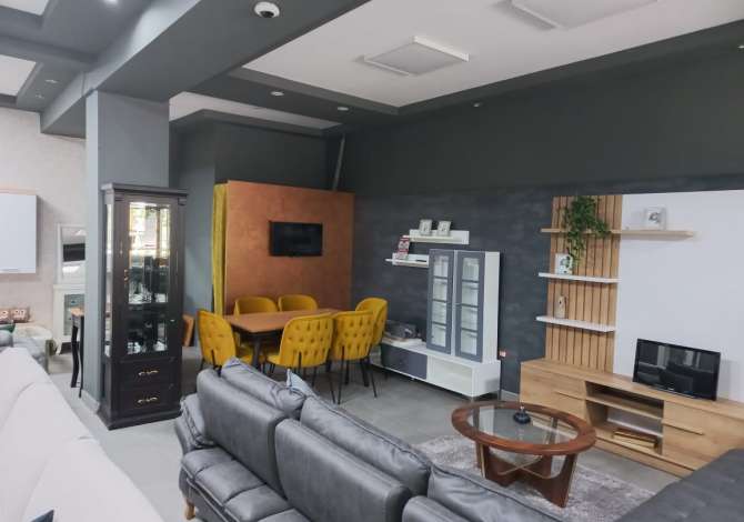 Ambient biznesi me qera 1+1 ne Tirane - 1,600 Euro