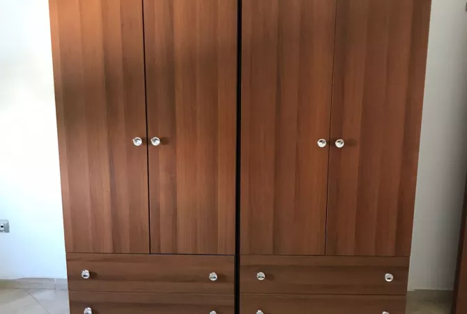 Shtepi me qera Apartament ne Tirane, 2+1, Mobilimi E mobiluar, Pagesa 45,000  Leke.