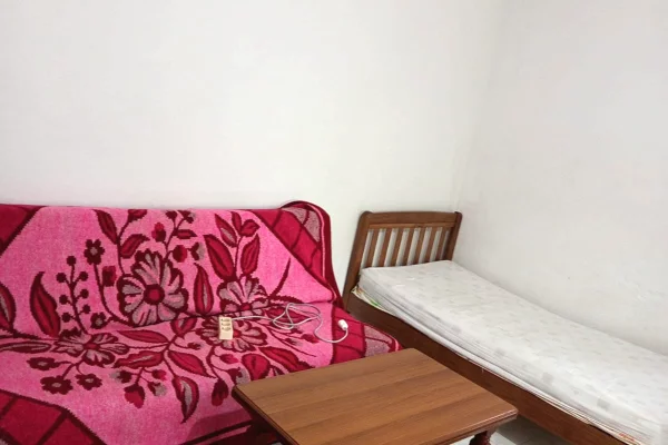 House for Rent Garsoniere in Tirana - 25,000 Leke