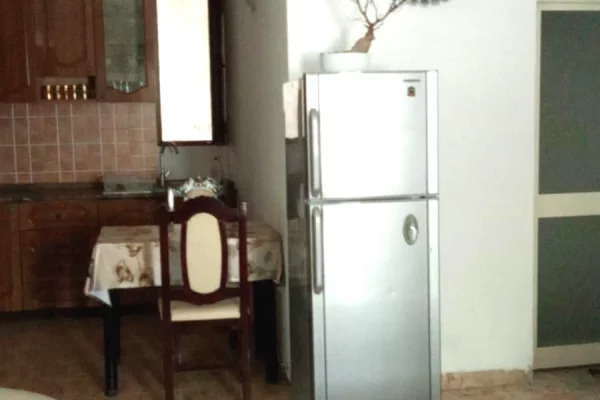 Shtepi me qera Apartament ne Tirane, Garsoniere, Mobilimi E mobiluar, Pagesa 32,000  Leke.