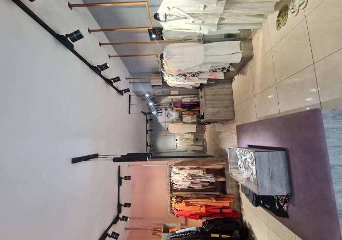 Ambient biznesi me qera 1+1 ne Tirane - 70,000 Leke