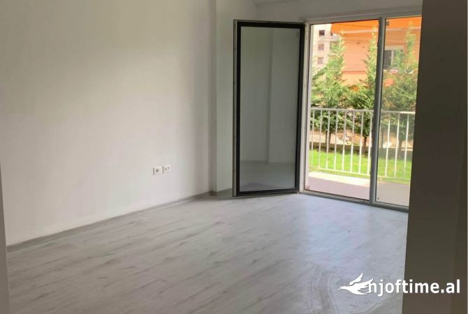 Shitet Apartament 1+1, Astir, Rezidenca Klensi