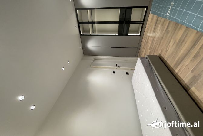 Appartamento in affitto a Tirana 2+1, Arredato