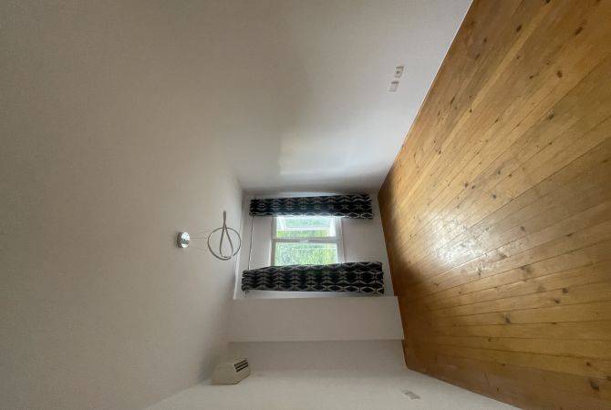 Shtepi me qera Apartament ne Tirane, 2+1, Mobilimi Pjeserisht e mobiluar, Pagesa 400  Euro.