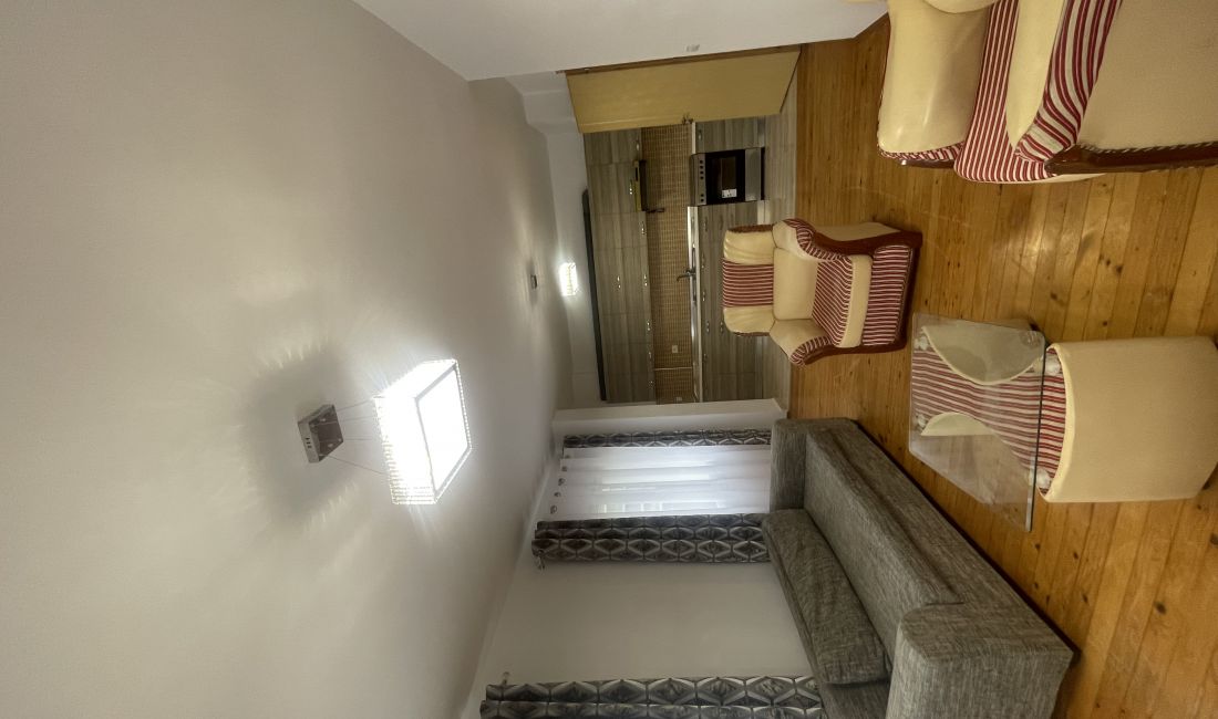Shtepi me qera Apartament ne Tirane, 2+1, Mobilimi Pjeserisht e mobiluar, Pagesa 400  Euro.