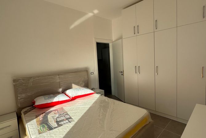 Shtepi me qera Apartament ne Tirane, 1+1, Mobilimi E mobiluar, Pagesa 40,000  Leke.