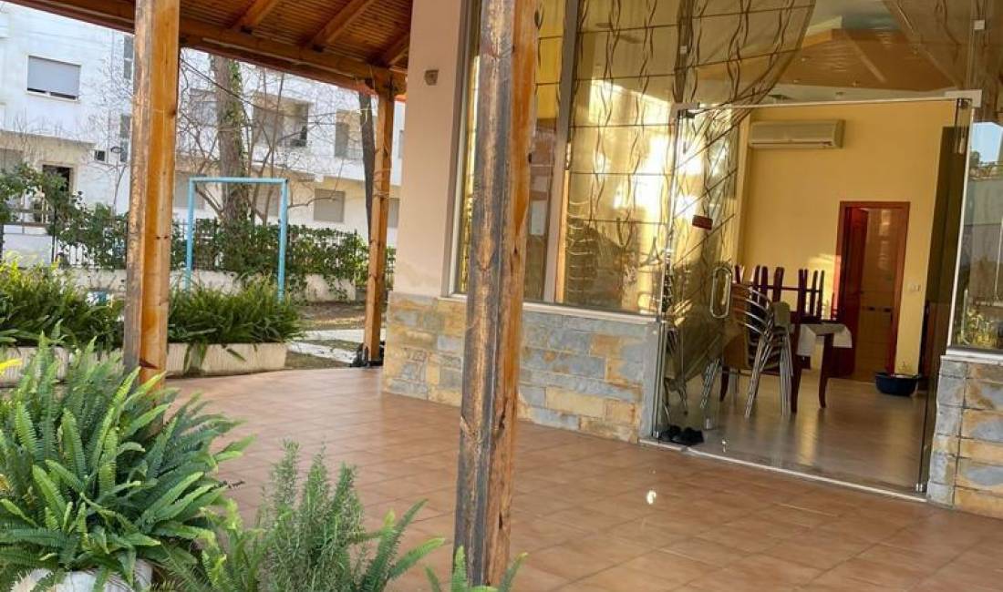 Ambient per bar, restorant, piceri, market