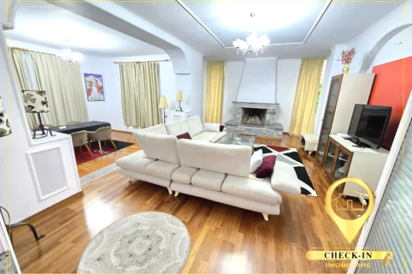 Shtepi me qera Shtepi Private ne Tirane, 1+1, Mobilimi E mobiluar, Pagesa 580  Euro.