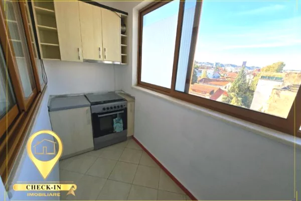 Shtepi me qera Apartament ne Tirane, 1+1, Mobilimi E mobiluar, Pagesa 50,000  Leke.