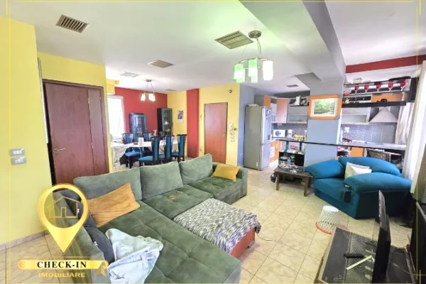 Casa in vendita 4+1 a Tirana - 324,000 Euro