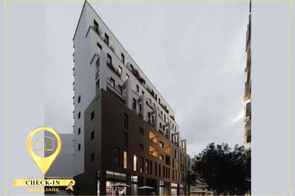 Appartamento in vendita a Tirana 2+1, Vuoto