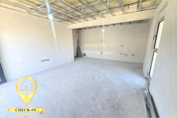 Appartamento in vendita a Tirana 2+1, Vuoto