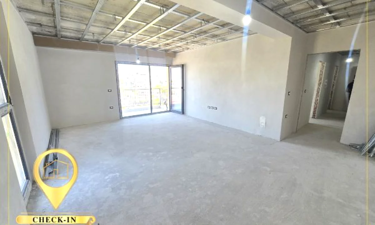 Appartamento in vendita a Tirana 2+1, Vuoto