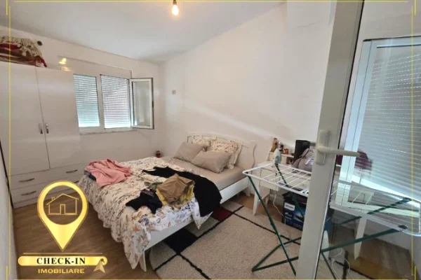 Mansarda(ultimo piano del tetto) in vendita a Tirana 2+1, Arredato