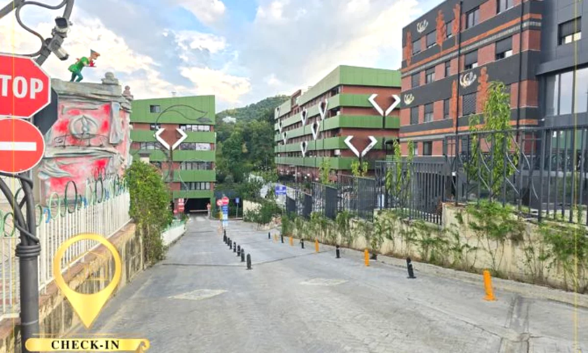 Appartamento in vendita a Tirana 3+1, Vuoto