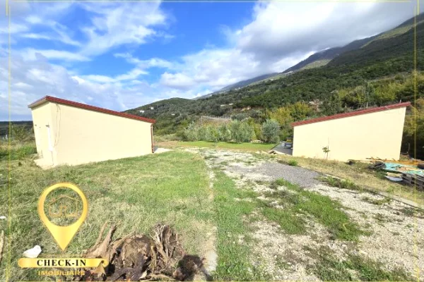 Shtepi me qera Shtepi Private ne Tirane, 3+1, Mobilimi E mobiluar, Pagesa 70,000  Leke.