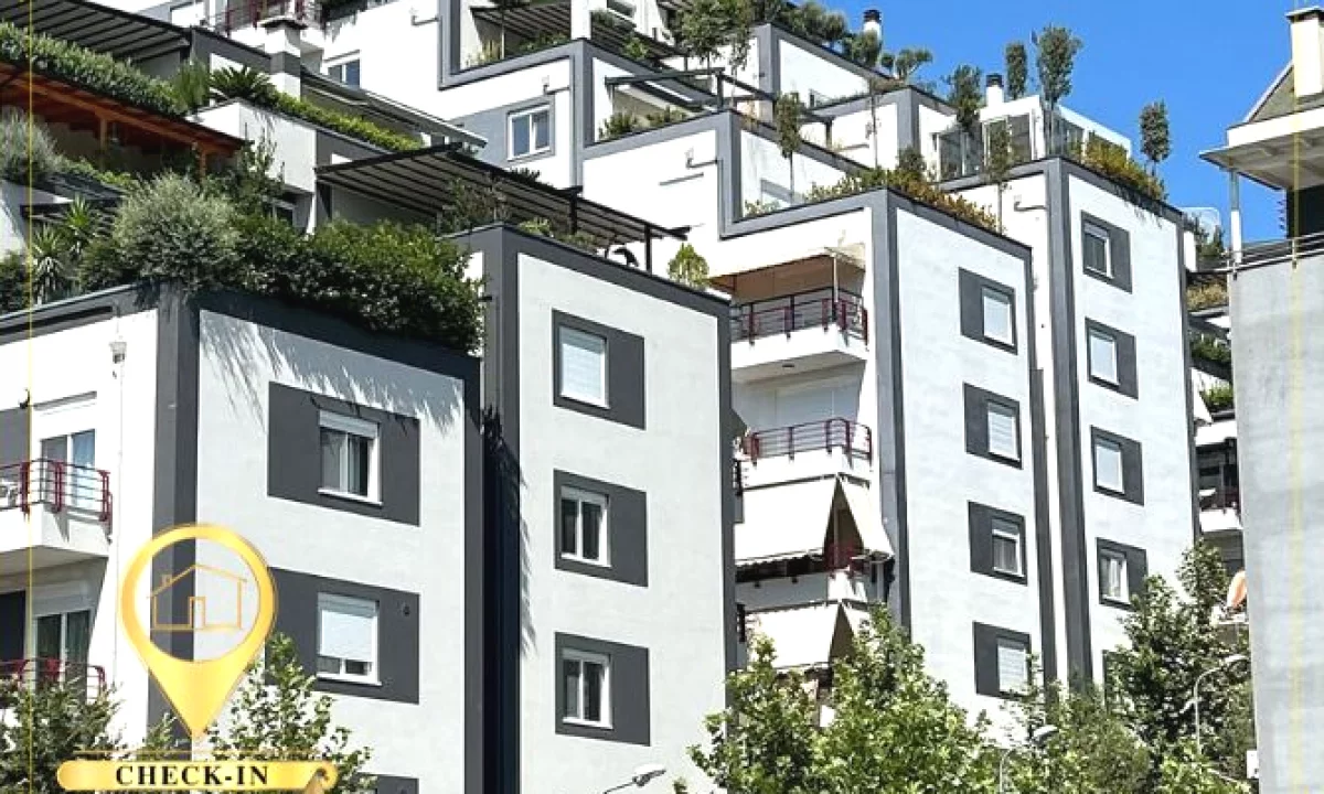 Appartamento in vendita a Tirana 2+1, Vuoto