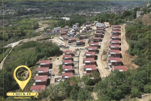 Shtepi ne shitje Vila Luksoze ne Tirane, 3+1, Mobilimi Bosh, pa mobiluar, Pagesa 480,000  Euro.
