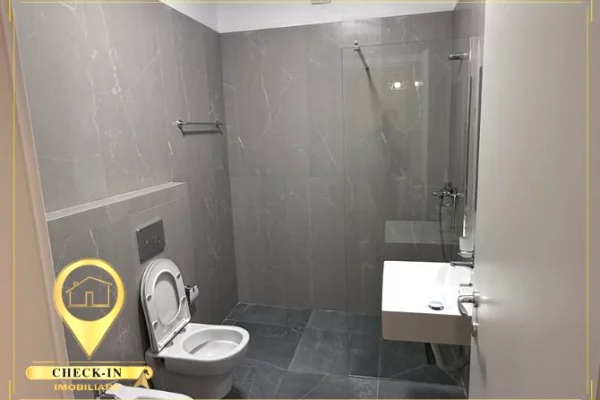 Shtepi me qera Apartament ne Tirane, 1+1, Mobilimi E mobiluar, Pagesa 55,000  Leke.