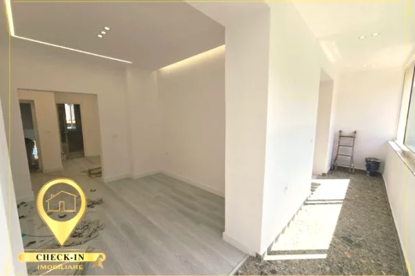 Jepet Me Qera Ambient Biznesi tek Rruga e Barrikadave