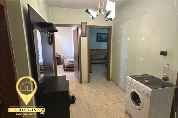 Shtepi ne shitje Apartament ne Tirane, 3+1, Mobilimi Bosh, pa mobiluar, Pagesa 150,000  Euro.
