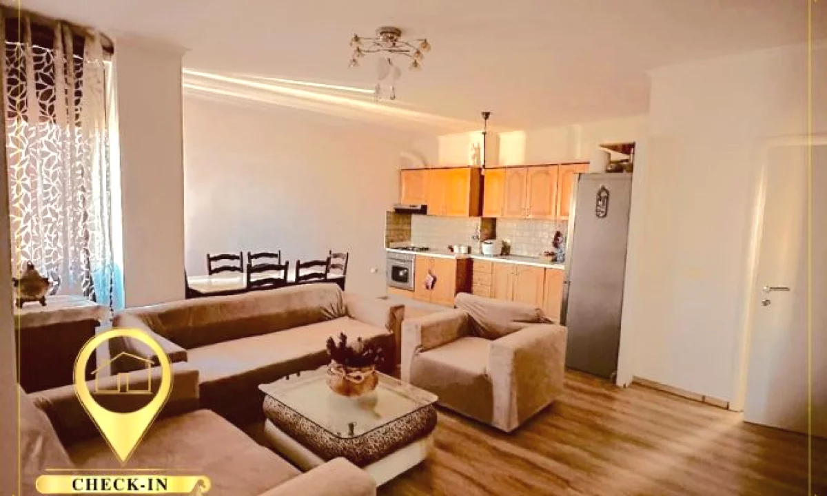 Shtepi me qera Apartament ne Tirane, 2+1, Mobilimi E mobiluar, Pagesa 50,000  Leke.