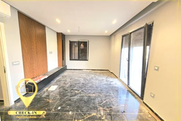 Shtepi me qera Apartament ne Tirane, 2+1, Mobilimi E mobiluar, Pagesa 1,000  Euro.