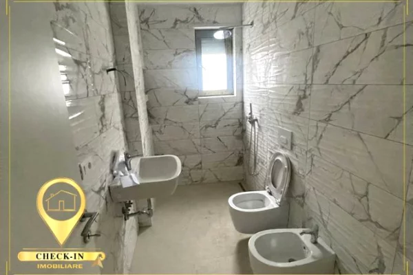 Shtepi ne shitje Apartament ne Tirane, 1+1, Mobilimi Bosh, pa mobiluar, Pagesa 170,000  Euro.