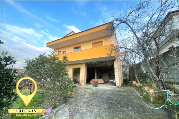 Shtepi ne shitje 4+1 ne Tirane - 250,000 Euro