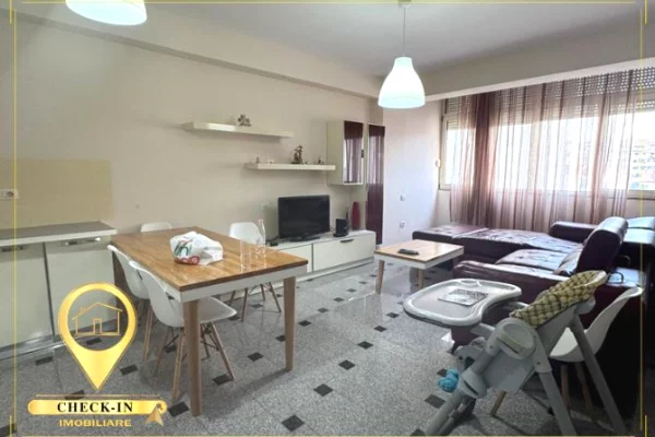 Shtepi ne shitje Apartament ne Tirane, 2+1, Mobilimi Pjeserisht e mobiluar, Pagesa 160,000  Euro.