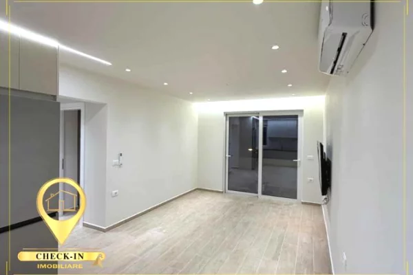 Shtepi ne shitje Apartament ne Sarande, 1+1, Mobilimi Bosh, pa mobiluar, Pagesa 125,000  Euro.