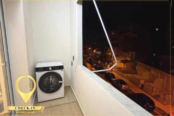 Shtepi ne shitje Apartament ne Sarande, 1+1, Mobilimi Bosh, pa mobiluar, Pagesa 125,000  Euro.