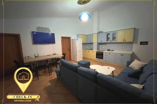 Shtepi ne shitje Apartament ne Durres, 2+1, Mobilimi E mobiluar, Pagesa 166,000  Euro.