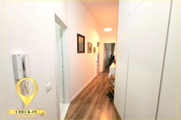 Shtepi ne shitje Apartament ne Tirane, 2+1, Mobilimi E mobiluar, Pagesa 345,000  Euro.