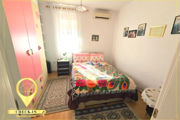 Shtepi ne shitje Apartament ne Tirane, 2+1, Mobilimi E mobiluar, Pagesa 220,000  Euro.