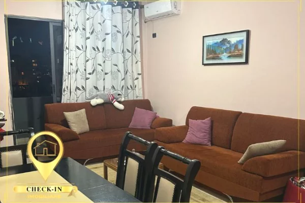 Appartamento in affitto a Tirana 1+1, Arredato