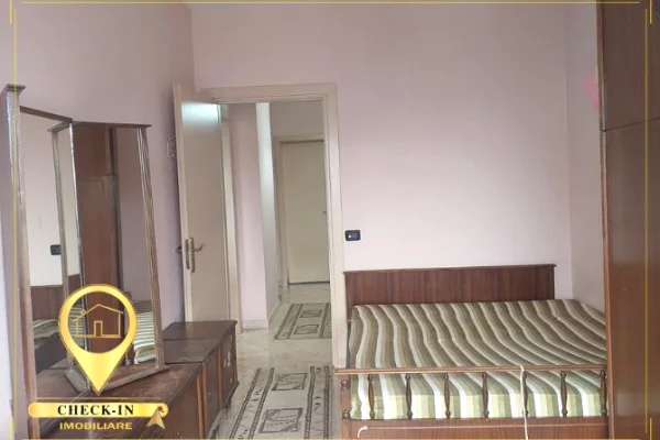 Appartamento in affitto a Tirana 1+1, Arredato